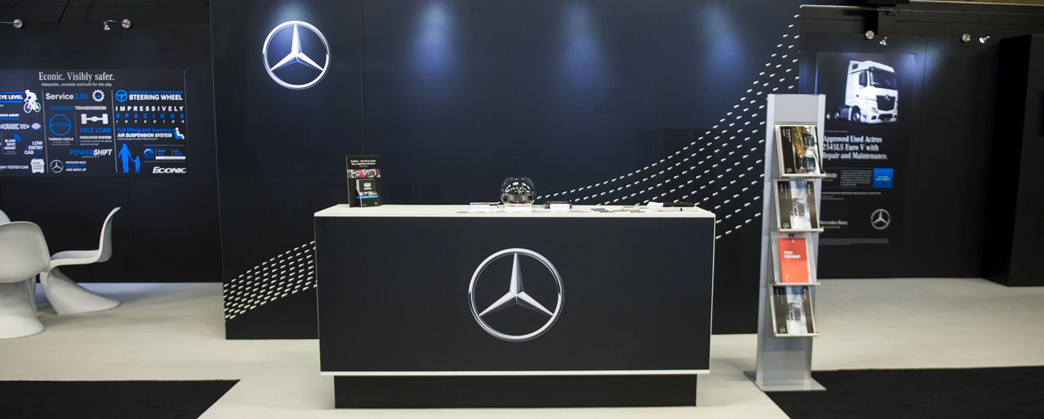 mercedes-benz-exhibition-stand mercedes-benz-exhibition-stand